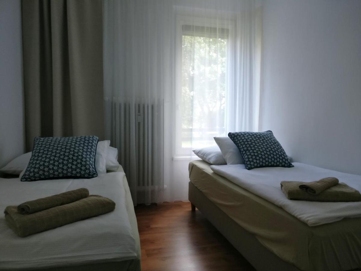Invalidovna Apartment Πράγα Εξωτερικό φωτογραφία