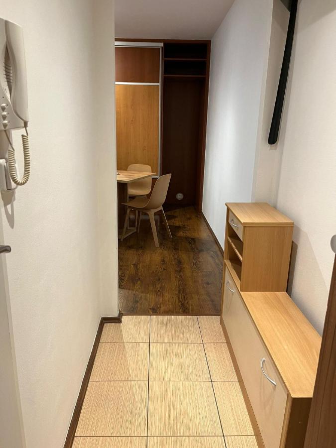 Invalidovna Apartment Πράγα Εξωτερικό φωτογραφία