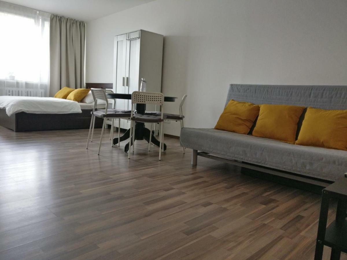 Invalidovna Apartment Πράγα Εξωτερικό φωτογραφία